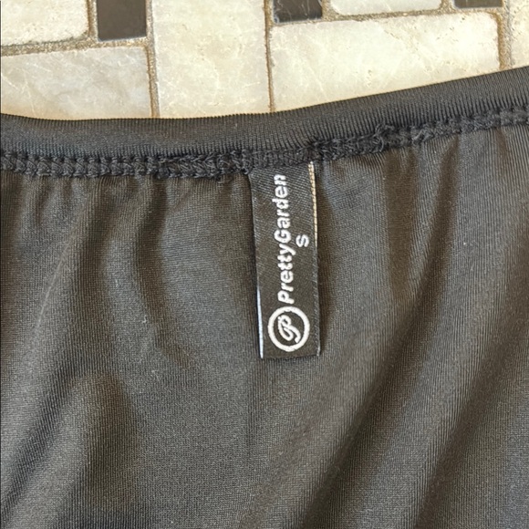 Vibrant Geometric Mini Dress - Picture 2 of 2